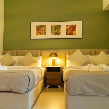 Burj & Fountain Views - Large Apt For 12 Guests! Dubai Exterior photo