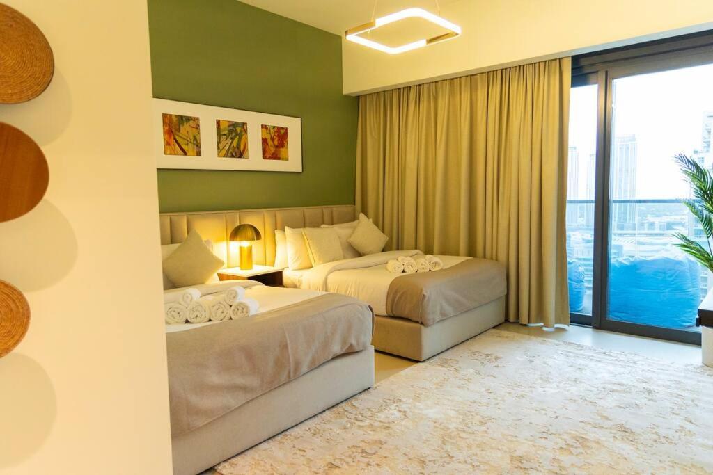 Apartment Burj & Fountain Views - Large For 12 Guests!